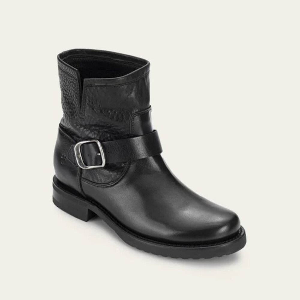 Frye Veronica Bootie in Black - Size 7